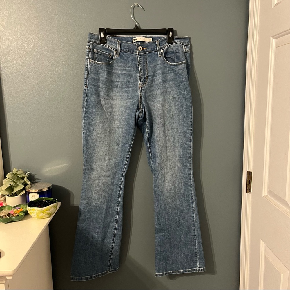 Levi’s 515 Bootcut Jeans